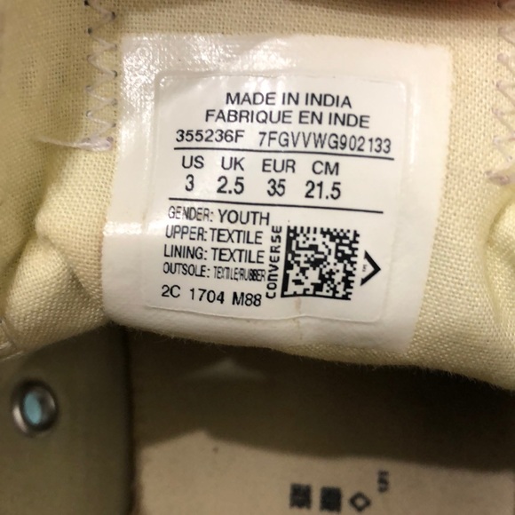 Floral Converse Shoes✨ - Picture 4 of 4